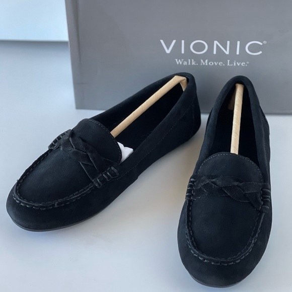 Vionic Women's Black Suede Loafer Flats Slip On Comfort Shoes Office Career, 5M - Picture 1 of 11
